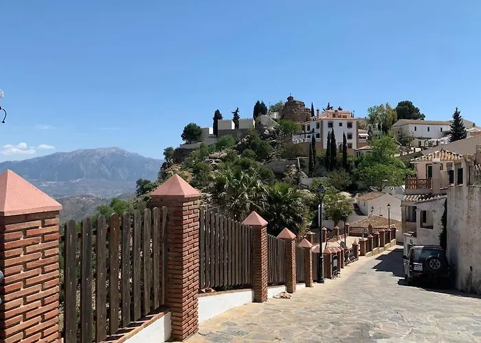Casa Sin Numero, An Authentic Village House