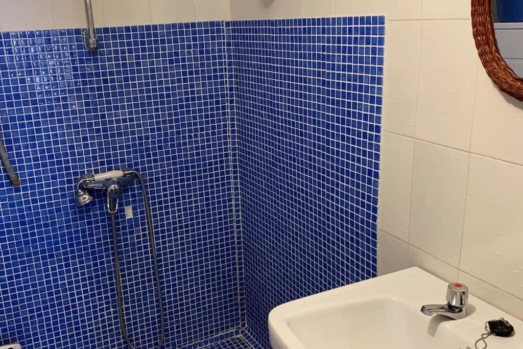 Casa Sin Numero, An Authentic *