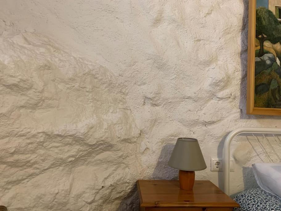 Casa Sin Numero, An Authentic *